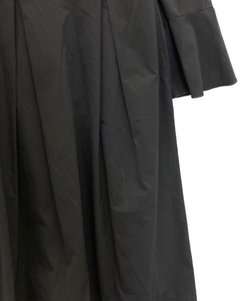 BALLSEY（ボールジィ）BALLSEY (ボールジィ) ストレッチタフタ ボックスタックワンピース ブラック サイズ:36の古着・服飾アイテム