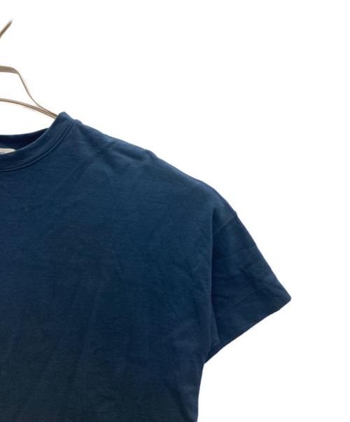 YORI（ヨリ）yori (ヨリ) ソリッドバックフレアTシャツ ネイビー サイズ:SIZE FREEの古着・服飾アイテム