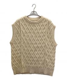 AURALEE（オーラリー）の古着「HARD TWIST MERINO ARAN KNIT VEST」｜アイボリー