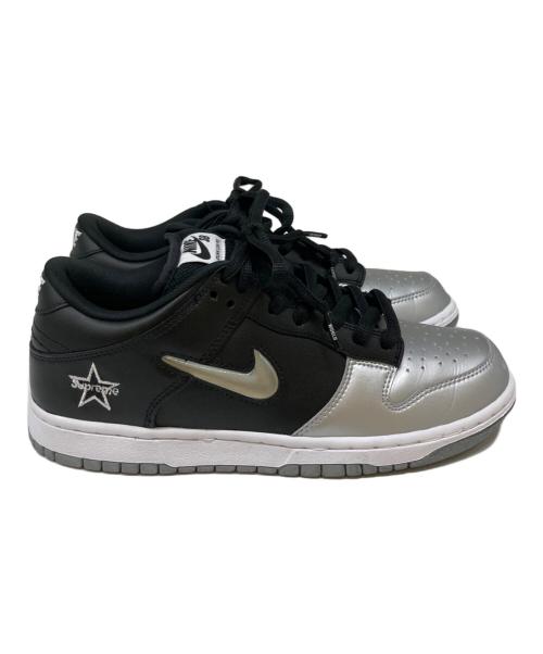 NIKE SB（ナイキエスビー）NIKE SB (ナイキエスビー) Supreme (シュプリーム) Dunk Low Metallic Silver/Black シルバー×ブラック サイズ:25.5㎝の古着・服飾アイテム