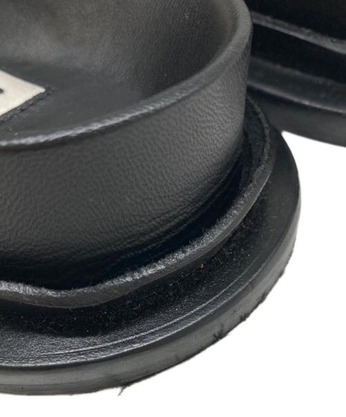 JIL SANDER（ジルサンダー）JIL SANDER (ジルサンダー) フラットレザーサンダル アイボリー×ブラック サイズ:SIZE36の古着・服飾アイテム