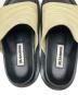中古・古着 JIL SANDER (ジルサンダー) フラットレザーサンダル アイボリー×ブラック サイズ:SIZE36：10000円