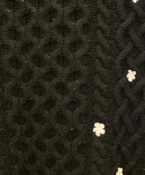 Gypsohila（ジプソフィア）Gypsohila (ジプソフィア) Floral Cable Knit ブラック サイズ:FREEの古着・服飾アイテム