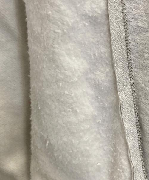 Coin Parking Delivery（コインパーキングデリバリー）Coin Parking Delivery (コインパーキングデリバリー) Sanrio (サンリオ) CHARACTERS PATCHWORK ZIP SWEAT HOODIE グレー サイズ:Lの古着・服飾アイテム