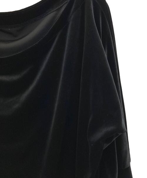 cygne（シーニュ）cygne (シーニュ) ベロアトップス gigi ブラック サイズ:FREEの古着・服飾アイテム