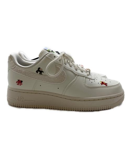NIKE（ナイキ）NIKE (ナイキ) AIR FORCE 1 '07 SAIL/PHANTOM-PHANTOM-TEAM CRIMSON ホワイト サイズ:25㎝の古着・服飾アイテム