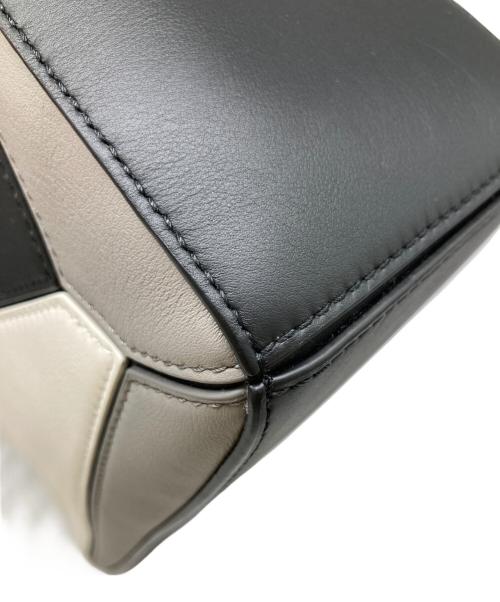 LOEWE（ロエベ）LOEWE (ロエベ) Josef Albers パズルバッグ スモール ブラック×ホワイトの古着・服飾アイテム
