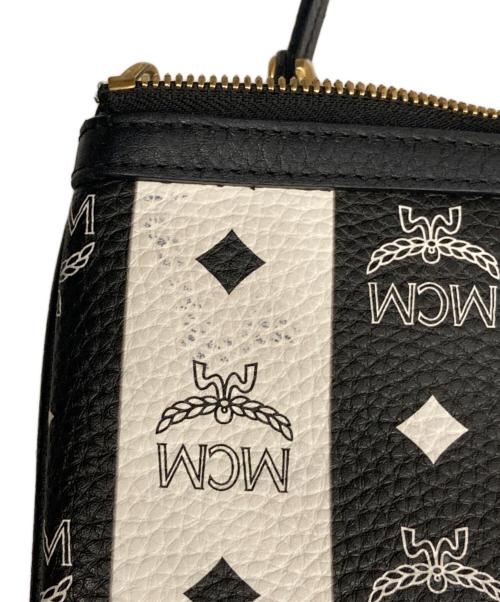 MCM（エムシーエム）MCM (エムシーエム) ワンショルダーバッグ ブラック×ホワイトの古着・服飾アイテム