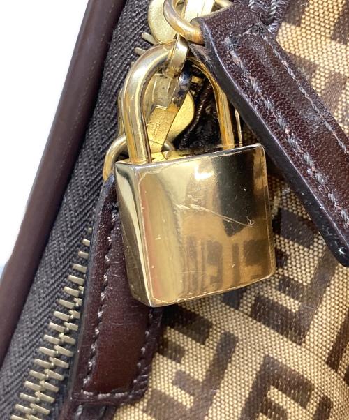 FENDI（フェンディ）FENDI (フェンディ) ズッカ柄エナメルボストンバッグ ブラウンの古着・服飾アイテム