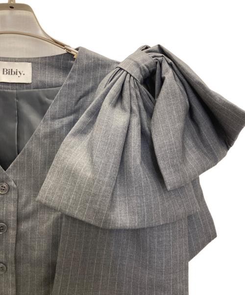 Bibiy.（ビビィ）Bibiy. (ビビィ) DONNA RIBBON VEST グレー サイズ:SIZE Freeの古着・服飾アイテム