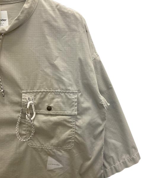 and wander（アンドワンダー）and wander (アンドワンダー) リップストッププルオーバー グレー サイズ:00の古着・服飾アイテム