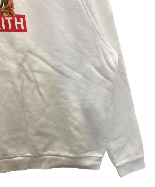 KITH（キス）KITH (キス) biggie (ビギー) ボックスロゴスウェット ホワイト サイズ:Mの古着・服飾アイテム
