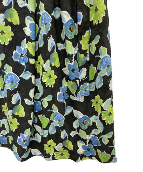 BALLSEY（ボールジィ）BALLSEY (ボールジィ) スプリングフラワープリント アシンメトリータックスカート ブラック サイズ:34の古着・服飾アイテム