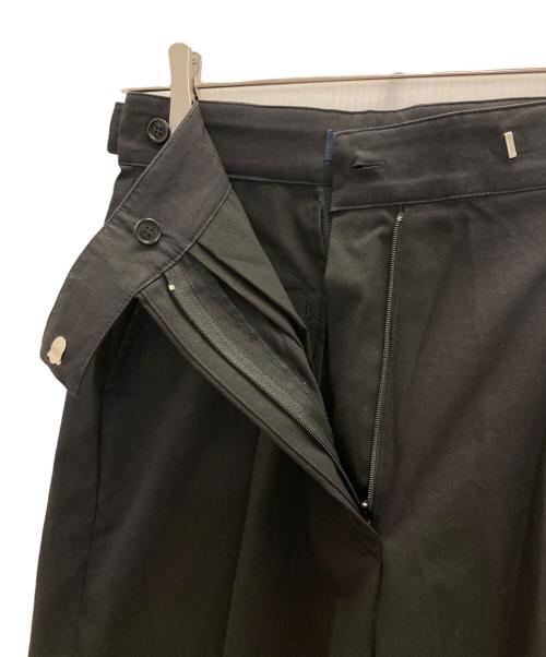 FRED PERRY（フレッドペリー）FRED PERRY (フレッドペリー) タックパンツ ブラック サイズ:UK8の古着・服飾アイテム