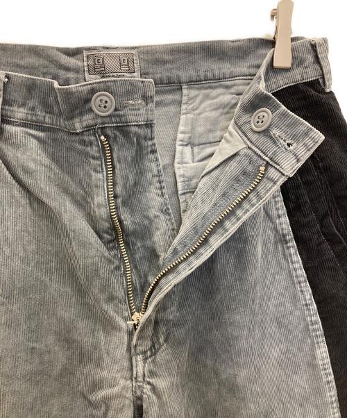 C.E（シーイー）C.E (シーイー) バイカラーコーデュロイパンツ グレー サイズ:Ｍの古着・服飾アイテム