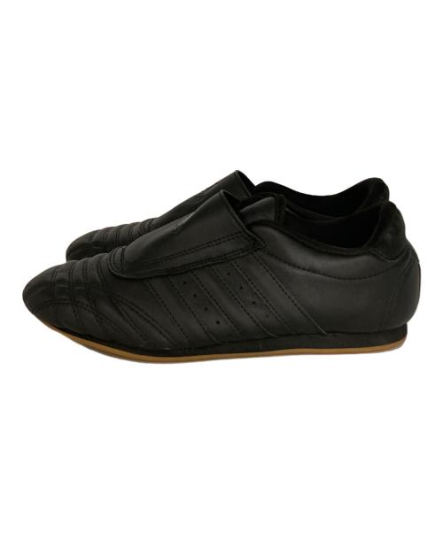adidas（アディダス）adidas (アディダス) スニーカー ブラック サイズ:22.5㎝の古着・服飾アイテム