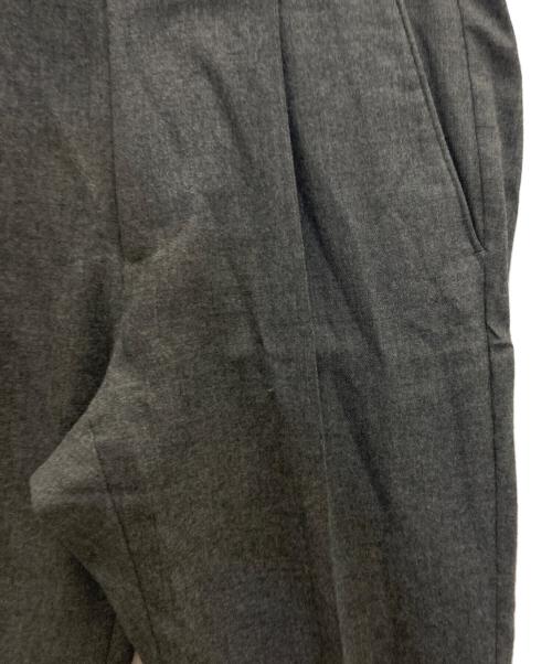 AOURE（アウール）AOURE (アウール) セットアップスーツ グレー サイズ:Sの古着・服飾アイテム