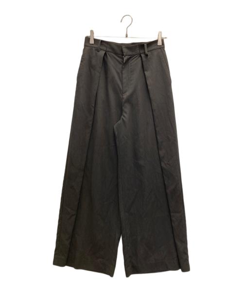 BEAUTY&YOUTH UNITED ARROWS（ビューティーアンドユースユナイテッドアローズ）BEAUTY&YOUTH UNITED ARROWS (ビューティーアンドユースユナイテッドアローズ) Cellulose Nylon In-Tuck Pants グレー サイズ:Sの古着・服飾アイテム
