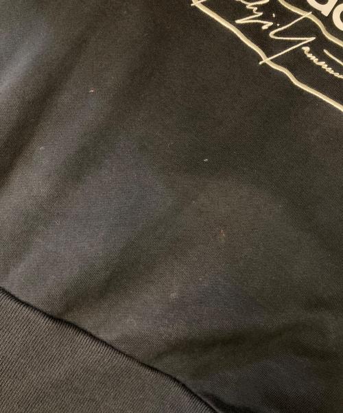Y-3（ワイスリー）Y-3 (ワイスリー) STACKED LOGO CREW SWEATER ブラック サイズ:XSの古着・服飾アイテム