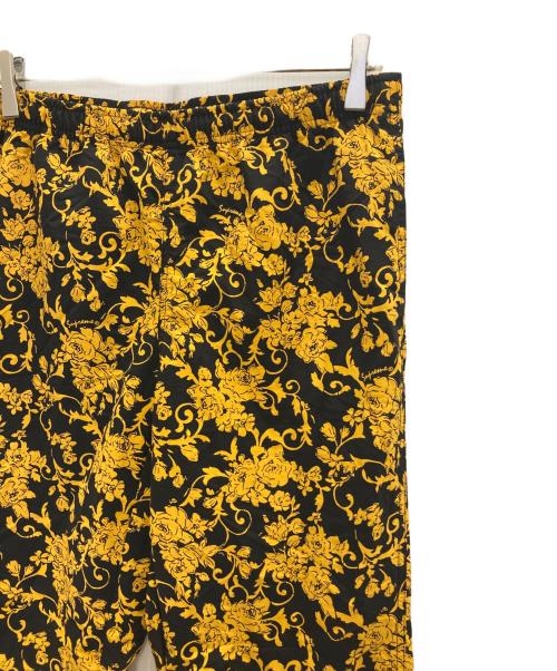 SUPREME（シュプリーム）Supreme (シュプリーム) 20SS Warm Up Pants Black Floral ブラック サイズ:Sの古着・服飾アイテム