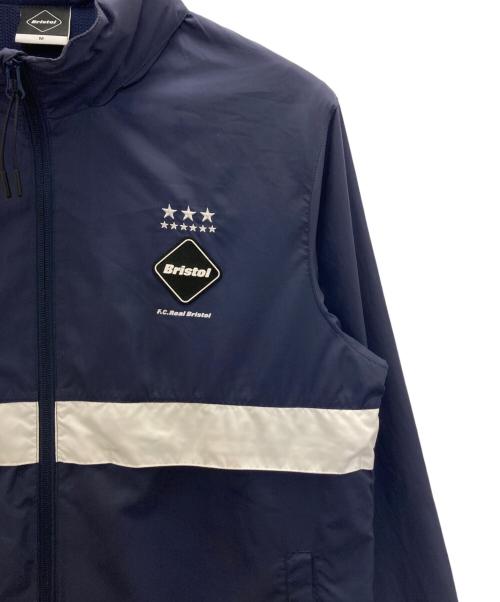 F.C.R.B.（エフシーレアルブリストル）F.C.R.B. (エフシーレアルブリストル) SOPH. (ソフ) PACKABLE STAND COLLAR JACKET ネイビー サイズ:Ｍの古着・服飾アイテム