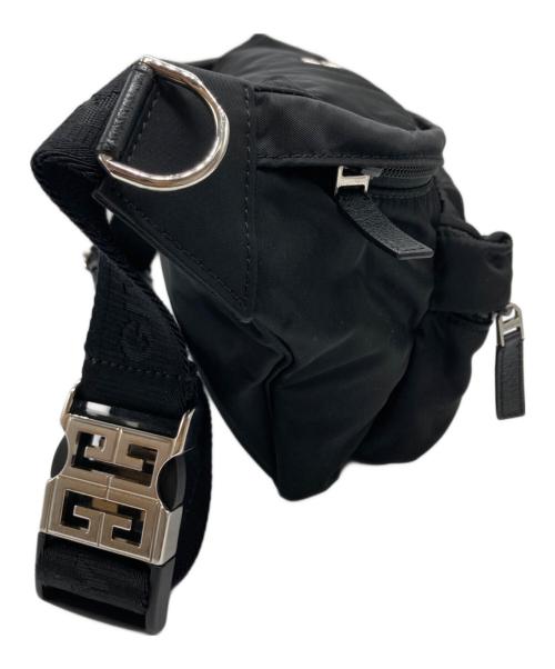 GIVENCHY（ジバンシィ）GIVENCHY (ジバンシィ) ESSENTIAL U BUMBAG ブラックの古着・服飾アイテム