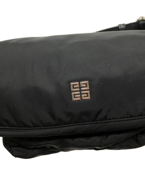 GIVENCHY（ジバンシィ）GIVENCHY (ジバンシィ) ESSENTIAL U BUMBAG ブラックの古着・服飾アイテム