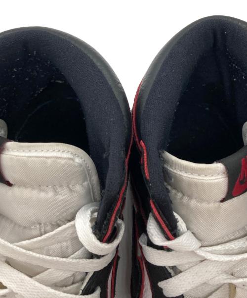NIKE（ナイキ）NIKE (ナイキ) AIR JORDAN1 RETRO HIGH OG “BLOODLINE” ホワイト×ブラック サイズ:27.5㎝の古着・服飾アイテム