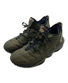 NIKE（ナイキ）の古着「Lebron 16 Low Cargo "Khaki/Black-Neutral Olive"」｜グリーン