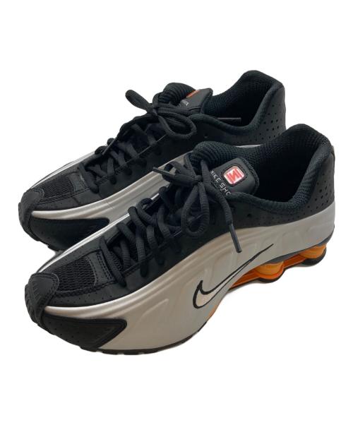 NIKE（ナイキ）NIKE (ナイキ) Black/Bright Mandarin グレー サイズ:SIZE 24.5cmの古着・服飾アイテム