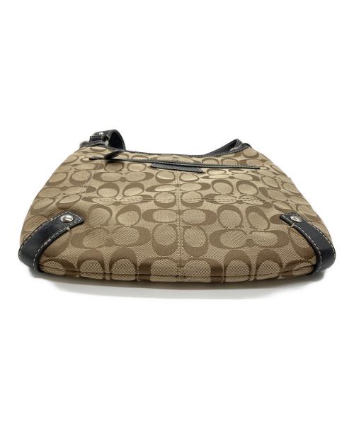 COACH（コーチ）COACH (コーチ) シグネチャーショルダーバッグの古着・服飾アイテム