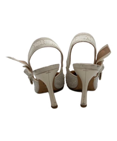 Christian Dior（クリスチャン ディオール）Christian Dior (クリスチャン ディオール) J'ADIOR スリングバックパールパンプス ベージュ サイズ:22.5の古着・服飾アイテム