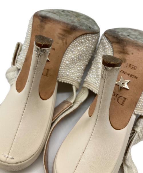 Christian Dior（クリスチャン ディオール）Christian Dior (クリスチャン ディオール) J'ADIOR スリングバックパールパンプス ベージュ サイズ:22.5の古着・服飾アイテム