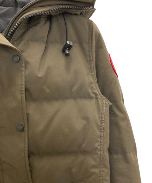 CANADA GOOSE（カナダグース）CANADA GOOSE (カナダグース) MACKENZIE PARKA ブラウン サイズ:Mの古着・服飾アイテム
