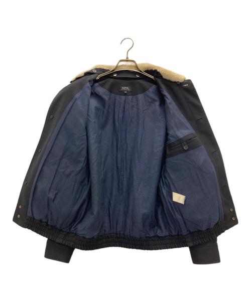 A.P.C.（アーペーセー）A.P.C. (アーペーセー) 襟ボア比翼ブルゾン ネイビー サイズ:Sの古着・服飾アイテム