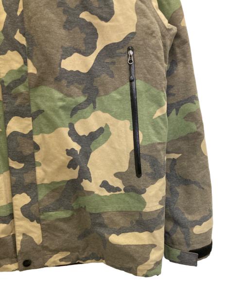 THE NORTH FACE（ザ ノース フェイス）THE NORTH FACE (ザ ノース フェイス) Novelty Cassius Triclimate Jacket カーキ サイズ:Lの古着・服飾アイテム