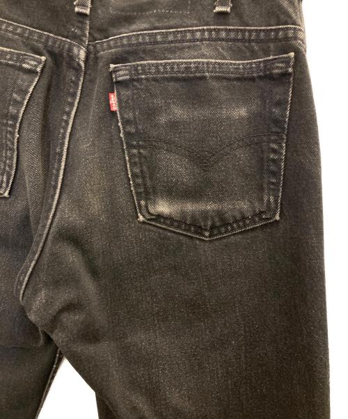 LEVI'S（リーバイス）LEVI'S (リーバイス) デニムパンツ ブラック サイズ: W30×L32の古着・服飾アイテム