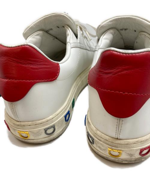 Salvatore Ferragamo（サルヴァトーレ フェラガモ）Salvatore Ferragamo (サルヴァトーレ フェラガモ) ローカットスニーカー ホワイト サイズ:SIZE9の古着・服飾アイテム