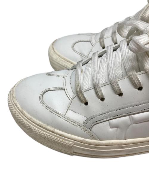 Salvatore Ferragamo（サルヴァトーレ フェラガモ）Salvatore Ferragamo (サルヴァトーレ フェラガモ) ローカットスニーカー ホワイト サイズ:SIZE9の古着・服飾アイテム