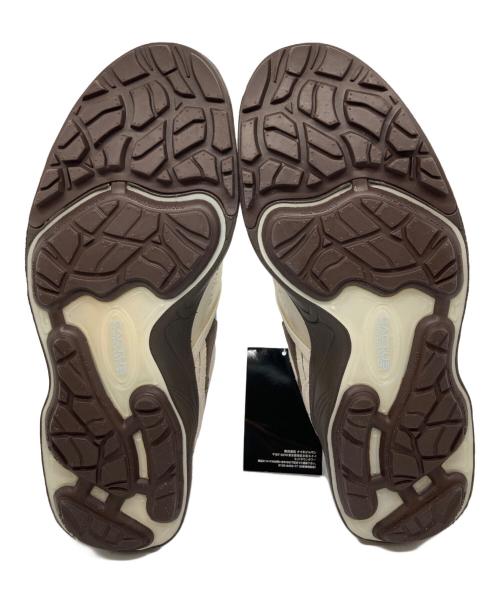 NIKE（ナイキ）NIKE (ナイキ) TRAVIS SCOTT (トラヴィススコット) Zoom Field Jaxx ホワイト×ブラウン サイズ:27㎝ 未使用品の古着・服飾アイテム