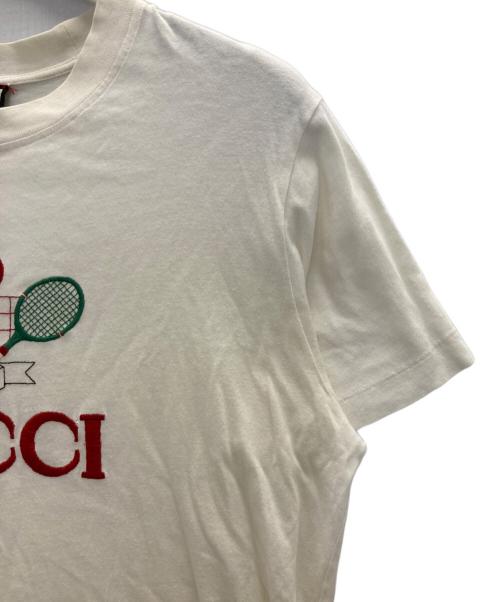 GUCCI（グッチ）GUCCI (グッチ) Tennis Logo Tee アイボリー サイズ:Ｍの古着・服飾アイテム