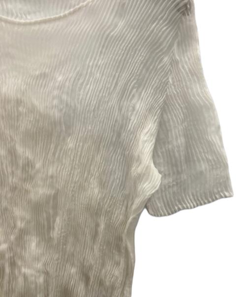 ISSEY MIYAKE（イッセイミヤケ）ISSEY MIYAKE (イッセイミヤケ) プリーツカットソー ホワイト サイズ:Mの古着・服飾アイテム