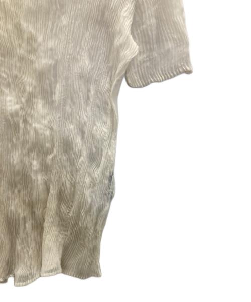 ISSEY MIYAKE（イッセイミヤケ）ISSEY MIYAKE (イッセイミヤケ) プリーツカットソー ホワイト サイズ:Mの古着・服飾アイテム