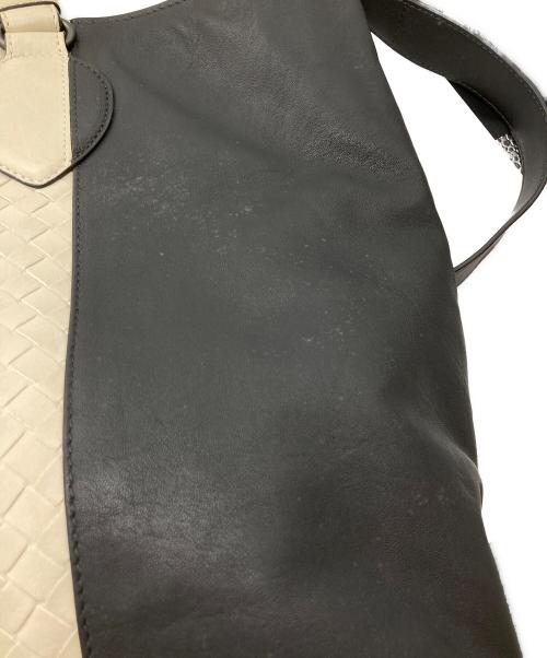 BOTTEGA VENETA（ボッテガベネタ）BOTTEGA VENETA (ボッテガベネタ) 2WAY イントレチャートトートバッグ グレー×ホワイトの古着・服飾アイテム