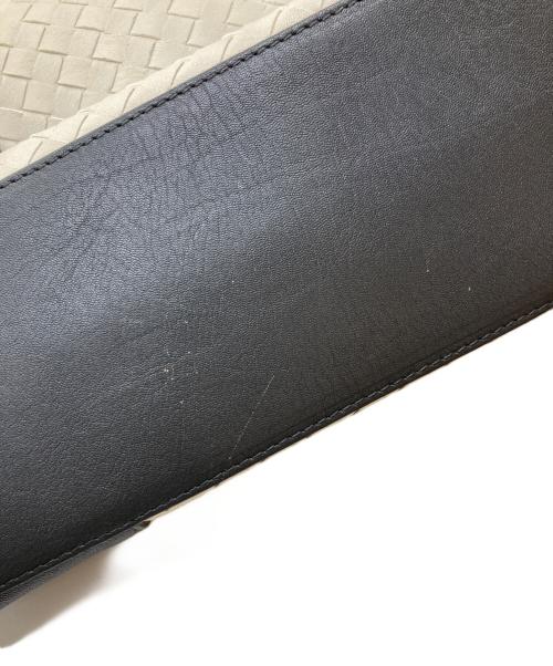 BOTTEGA VENETA（ボッテガベネタ）BOTTEGA VENETA (ボッテガベネタ) 2WAY イントレチャートトートバッグ グレー×ホワイトの古着・服飾アイテム