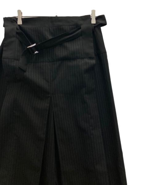 LIMI feu（リミフゥ）LIMI feu (リミフゥ) ベルトデザインウールパンツ ネイビー サイズ:Sの古着・服飾アイテム
