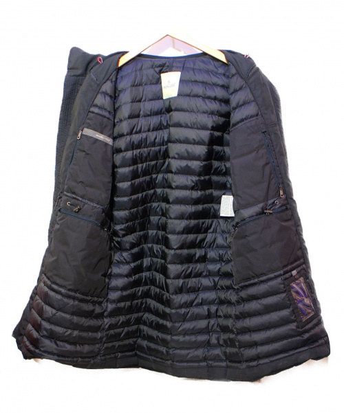 MONCLER（モンクレール）MONCLER (モンクレール) レーニア ネイビー サイズ:3 142-091-42371-50 57244　モルドバ製　RAINIERの古着・服飾アイテム