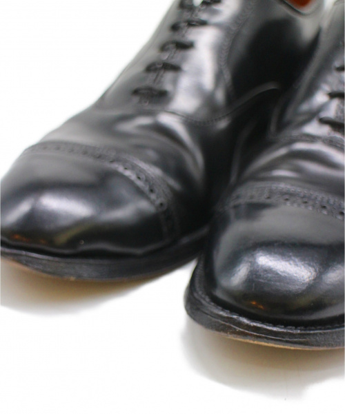 Alden（オールデン）ALDEN (オールデン) コードバンストレートチップシューズ ブラック サイズ:8 B/D 9016 CORDOVAN PERF TIPの古着・服飾アイテム