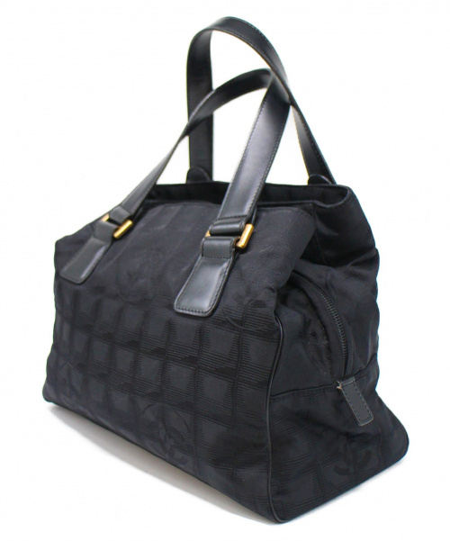 CHANEL（シャネル）CHANEL (シャネル) ココチャーム付きハンドバッグ ブラック ニュートラベルライン 10551904の古着・服飾アイテム