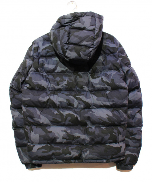 MONCLER（モンクレール）MONCLER (モンクレール) ダウンジャケット グレー×ブラック サイズ:2 カモフラージュ柄の古着・服飾アイテム